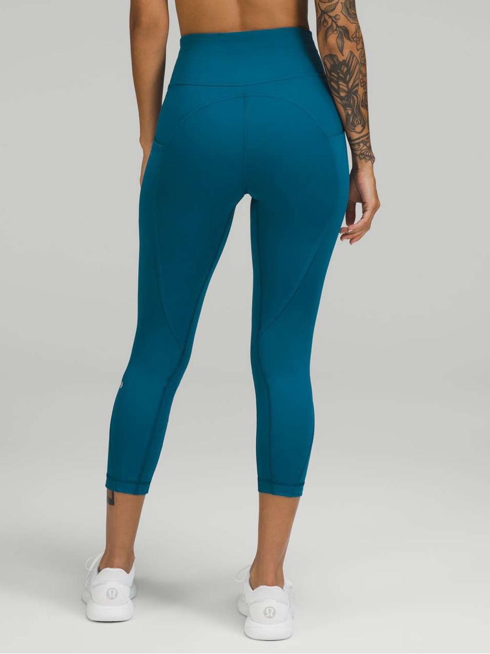 EUC Size 12 Lululemon All the Right Places Crop 23” Capri Teal Blue Leggings